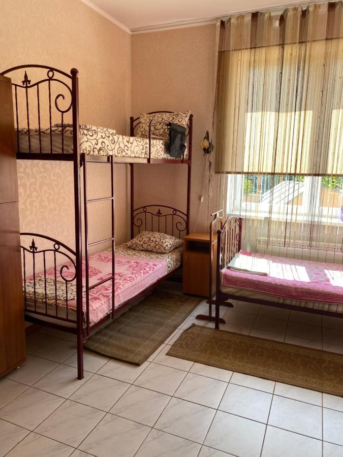 Centre Hostel Mukatjevo Eksteriør billede